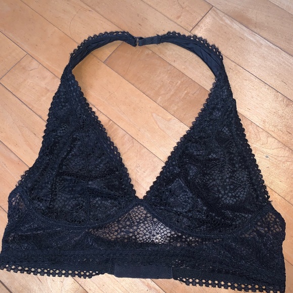 [S] VICTORIA’S SECRET bralette bundle - Picture 9 of 16